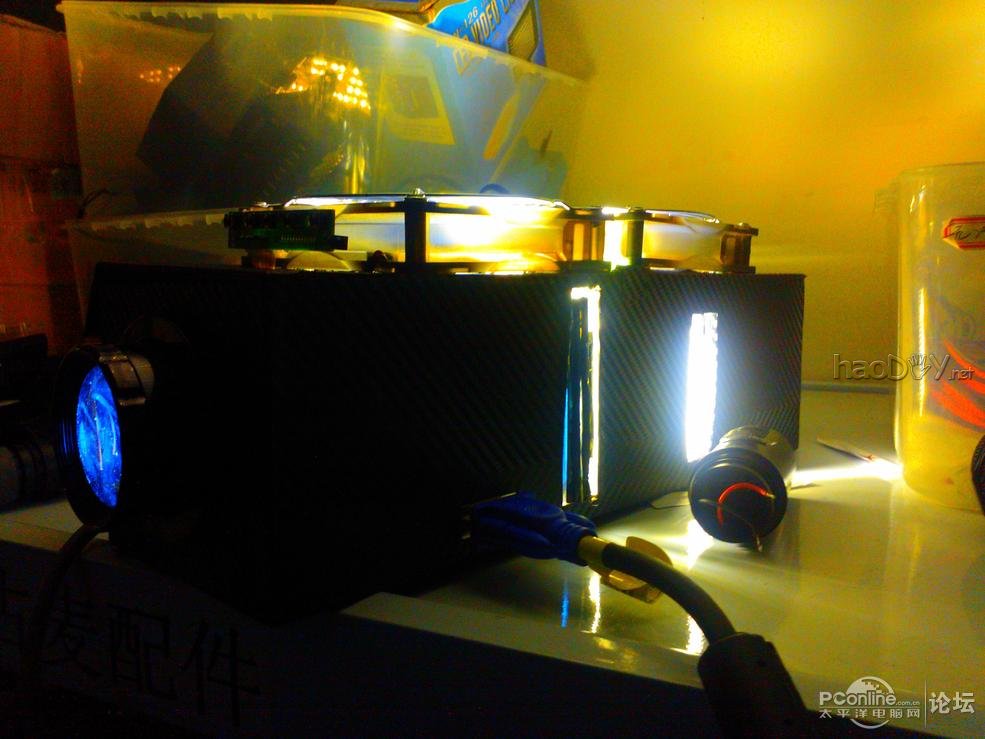 点击查看原图 全手工!洋酒纸盒变身投影机diy制作!耗时三星期!