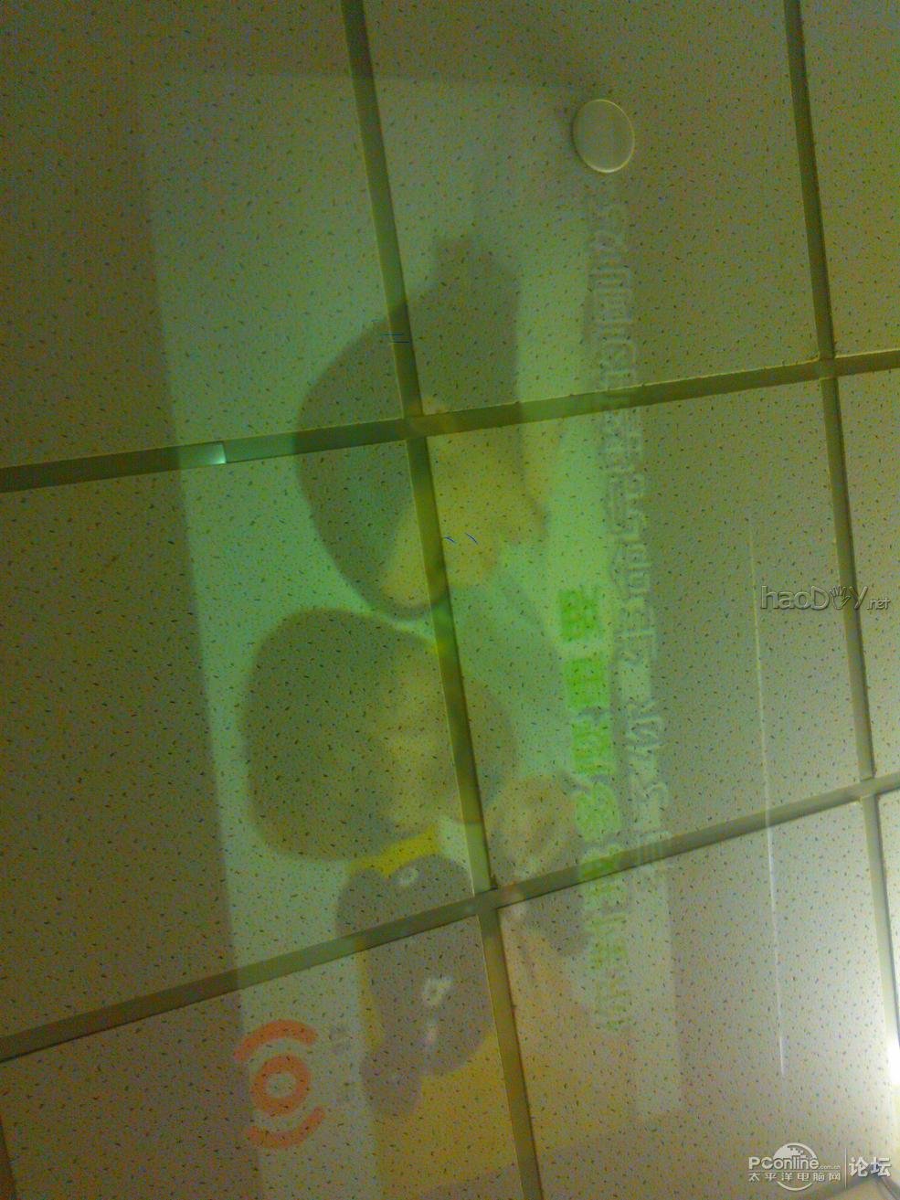 点击查看原图 全手工!洋酒纸盒变身投影机diy制作!耗时三星期!