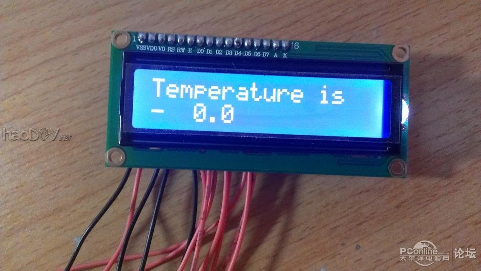 点击查看原图 今天手痒,搞个液晶显示的单片机温度计