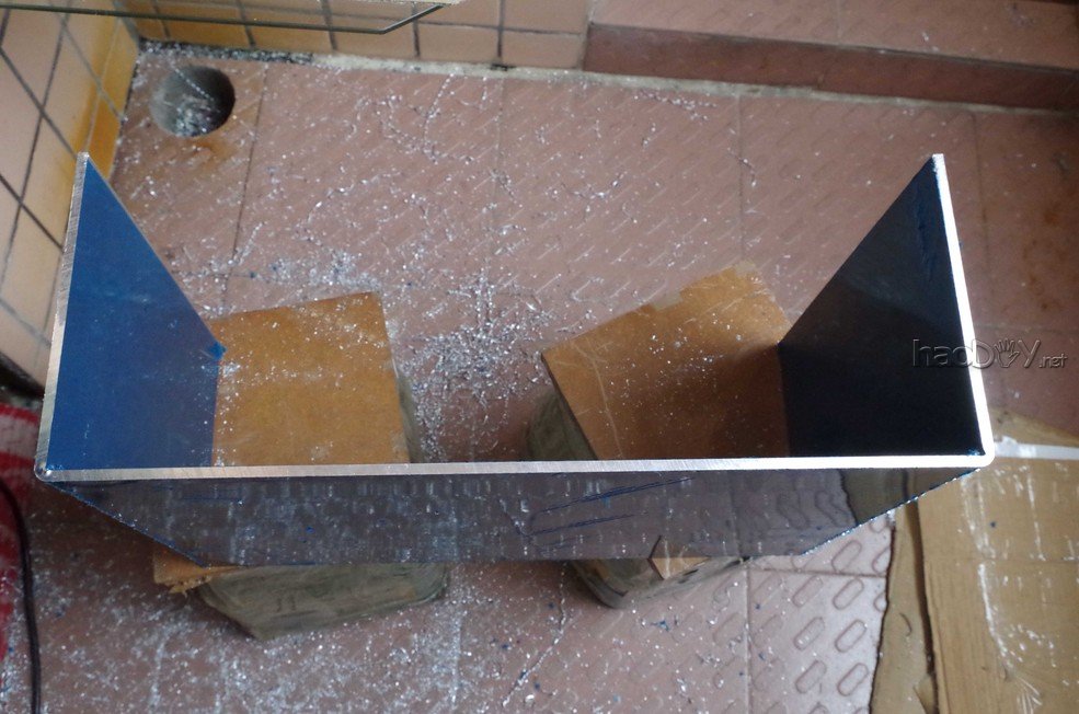 点击查看原图 手工弄一个半裸全铝电脑机箱