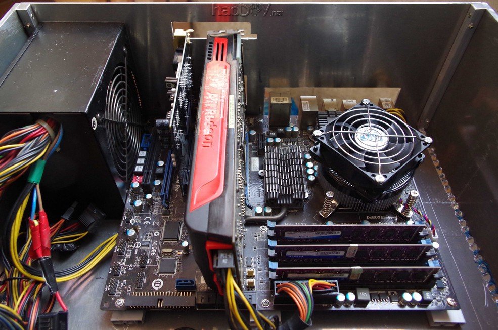 点击查看原图 手工弄一个半裸全铝电脑机箱