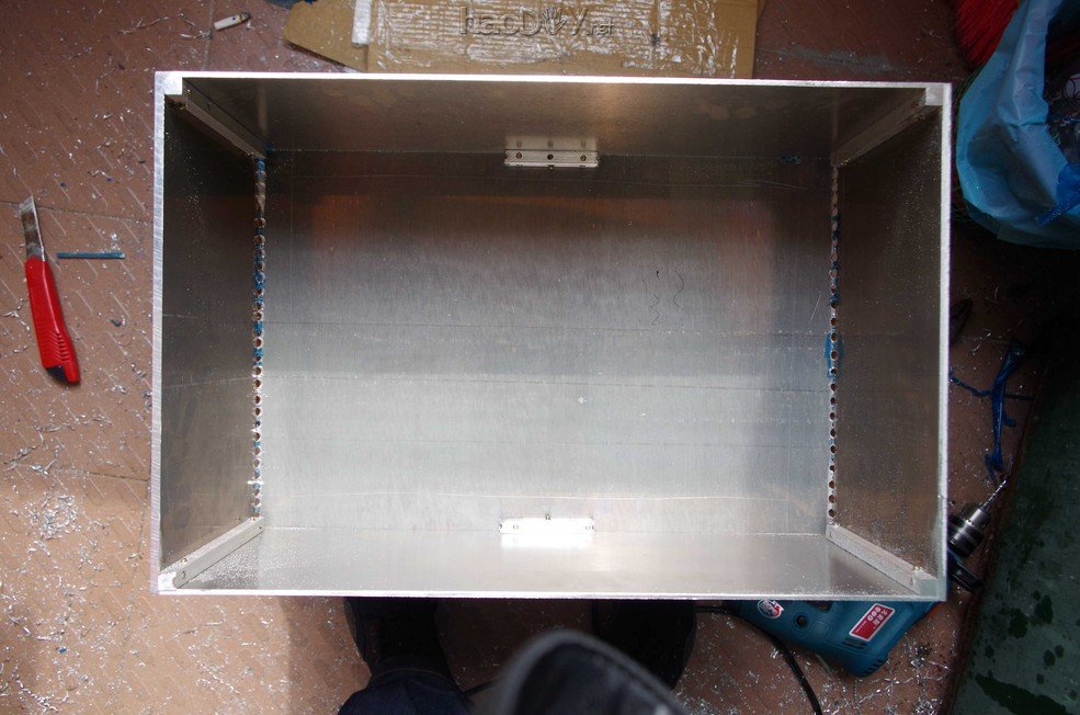 点击查看原图 手工弄一个半裸全铝电脑机箱