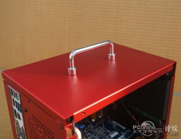 点击查看原图 纯铝机箱自己造 谁说上班族只能上班玩电脑 【更新亚克力侧板