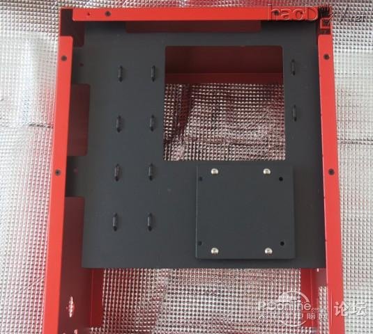 点击查看原图 纯铝机箱自己造 谁说上班族只能上班玩电脑 【更新亚克力侧板