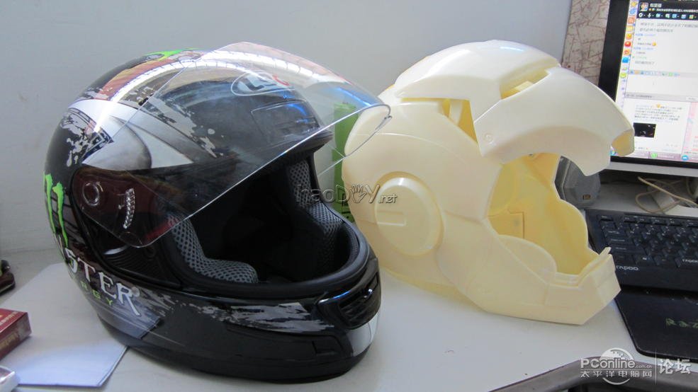 点击查看原图 打造土豪钢铁侠赛车头盔,大家觉得多少钱卖合适?