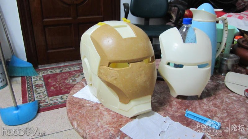 点击查看原图 打造土豪钢铁侠赛车头盔,大家觉得多少钱卖合适?