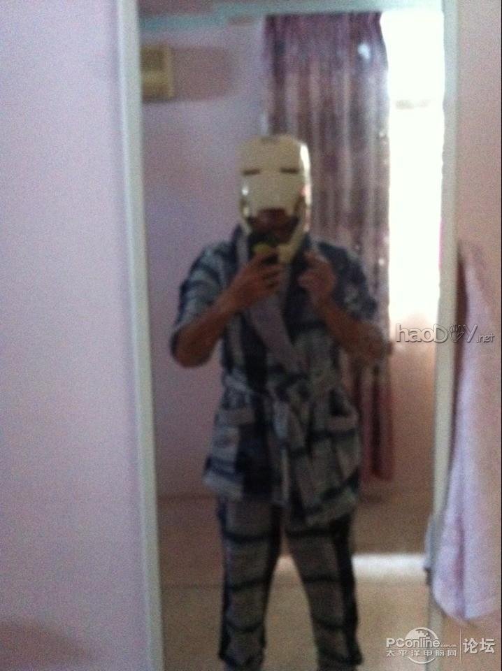 点击查看原图 打造土豪钢铁侠赛车头盔,大家觉得多少钱卖合适?