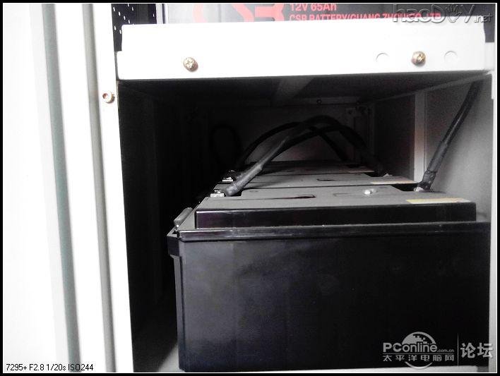 点击查看原图 DIY 巨型 家用太阳能发电站