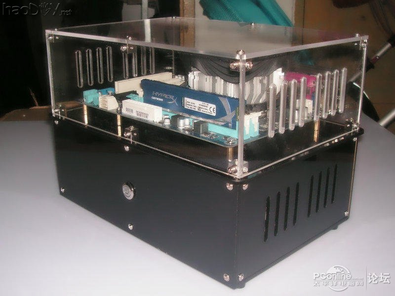 点击查看原图 双层小洋房,一款透明机箱的制做!