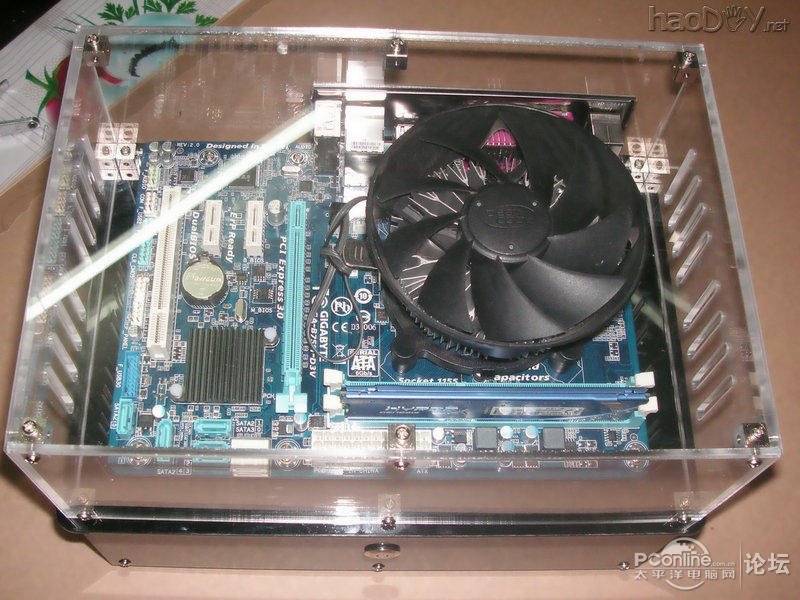 点击查看原图 双层小洋房,一款透明机箱的制做!