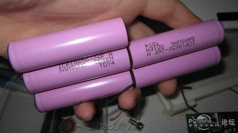 点击查看原图 3D打印 一把左轮XX移动充电宝器电源