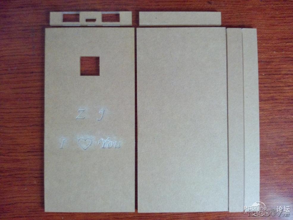 点击查看原图 透明亚克力板制作 “移动电源” 激光雕刻