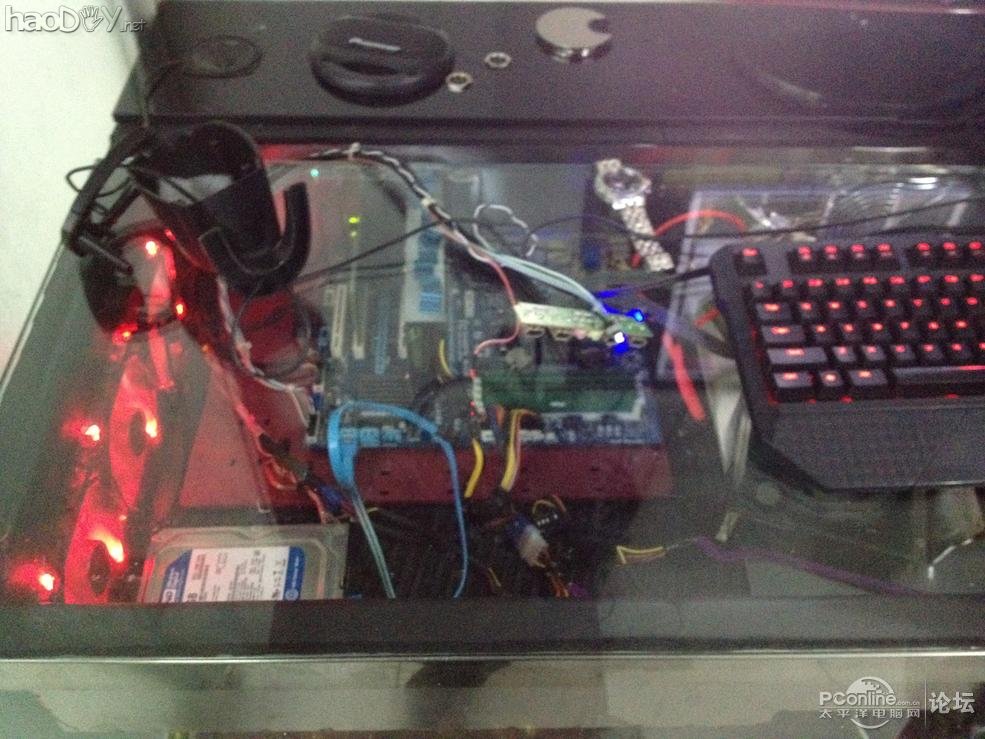 点击查看原图 制作一体化电脑桌电脑