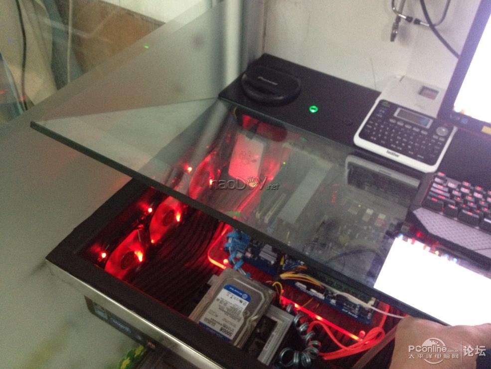 点击查看原图 制作一体化电脑桌电脑