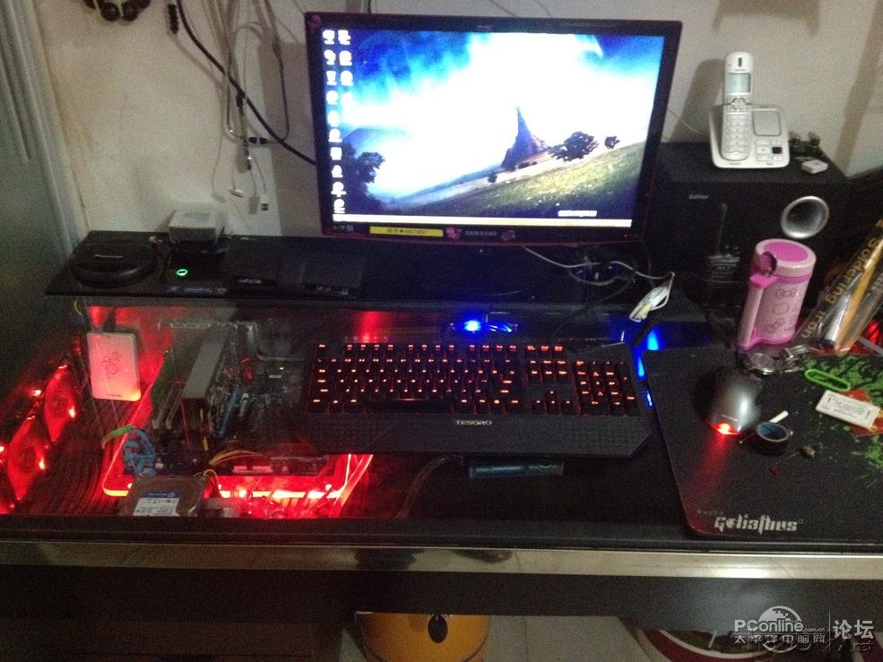 点击查看原图 制作一体化电脑桌电脑