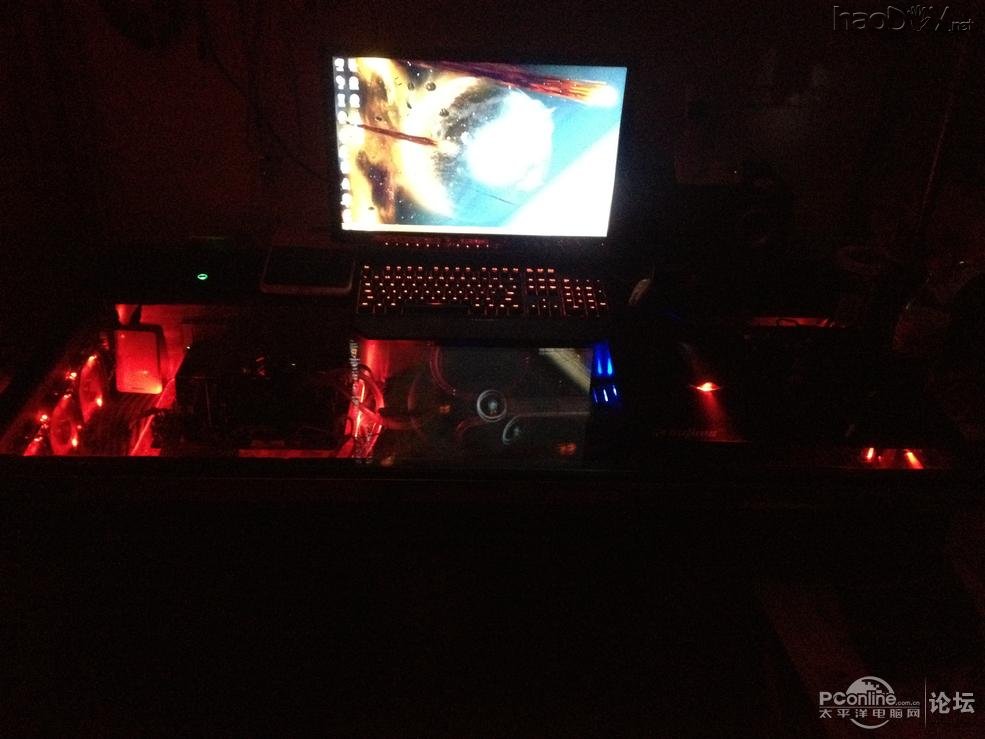 点击查看原图 制作一体化电脑桌电脑