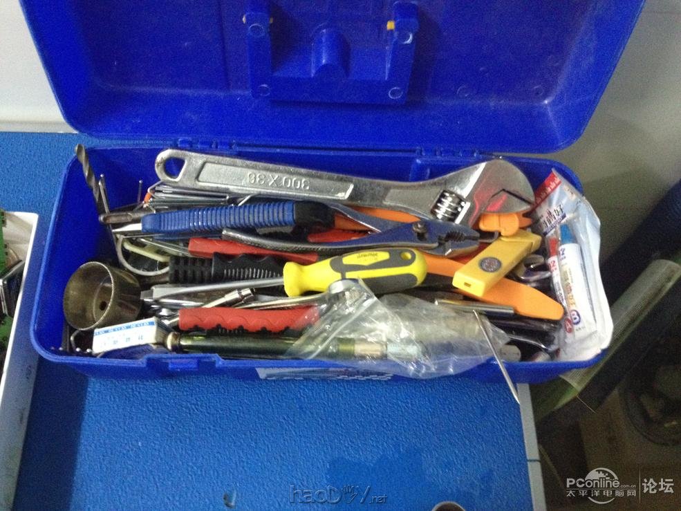 点击查看原图 制作一体化电脑桌电脑