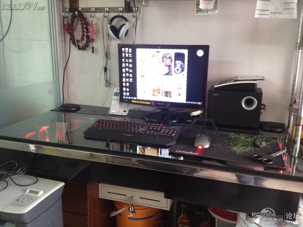 点击查看原图 制作一体化电脑桌电脑