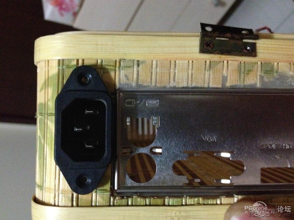 点击查看原图 “零”成本打造“竹子”电脑机箱!