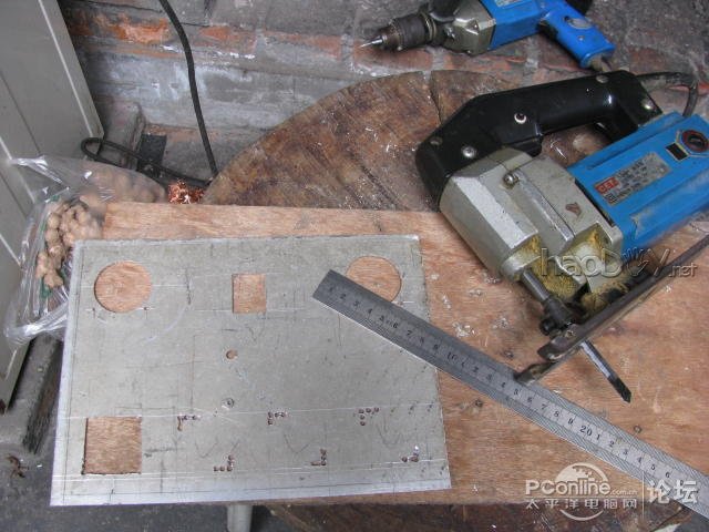 点击查看原图 自制电源滤波排插