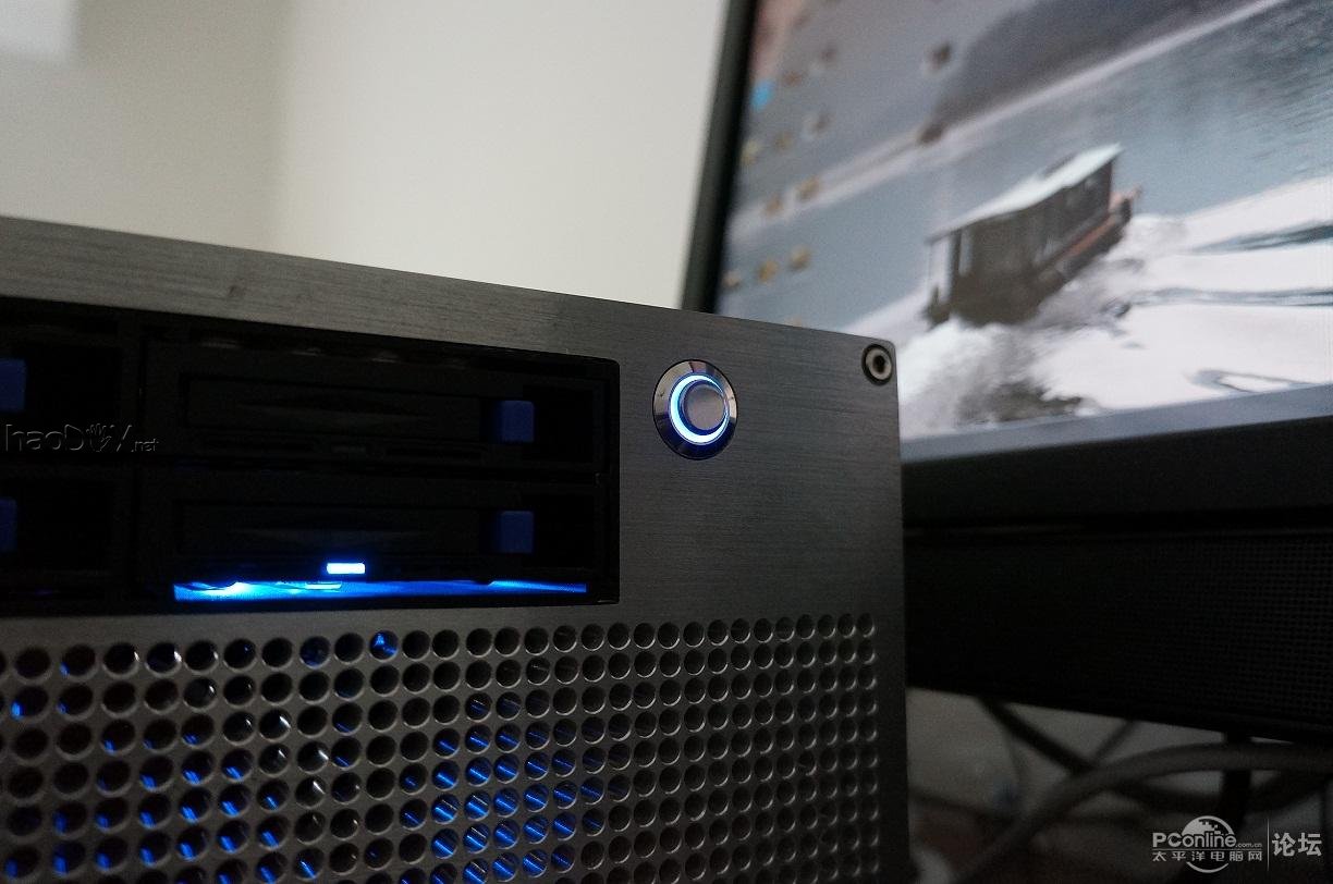 点击查看原图 DIY终极电脑小机箱~