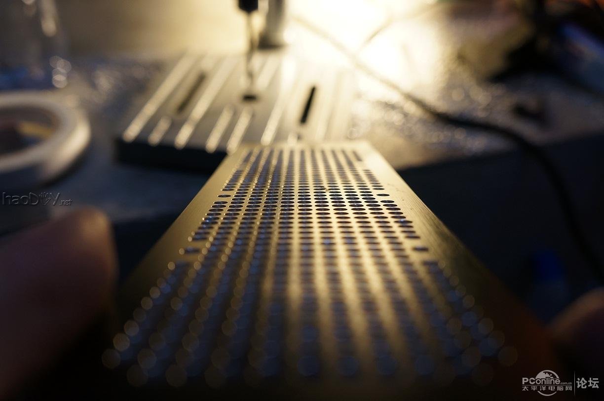 点击查看原图 DIY终极电脑小机箱~