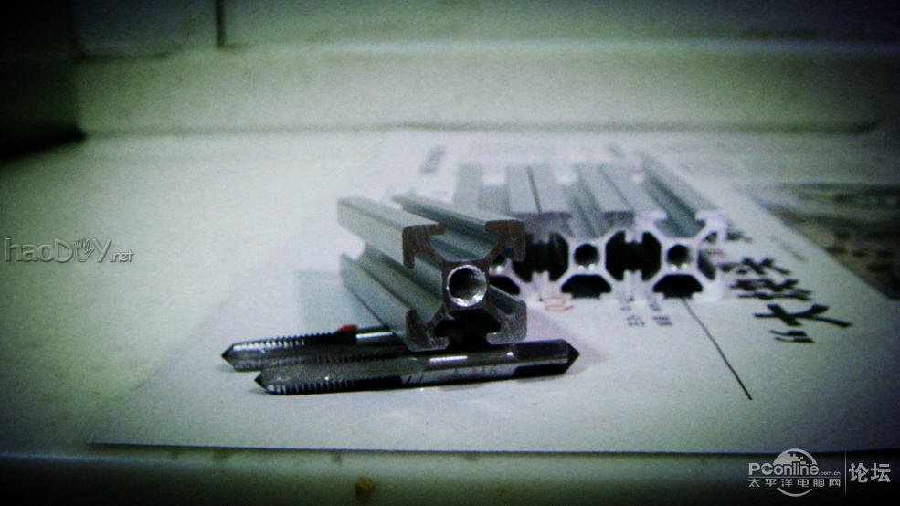 点击查看原图 给岳父母制作的超炫红色mini小机箱