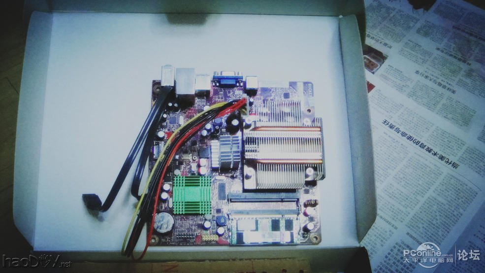 点击查看原图 给岳父母制作的超炫红色mini小机箱