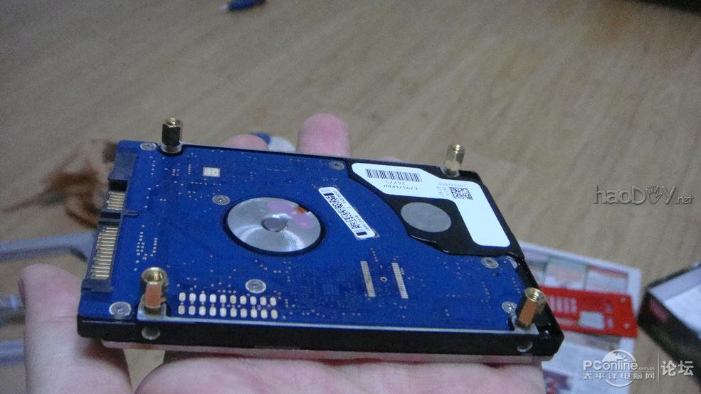 点击查看原图 给岳父母制作的超炫红色mini小机箱