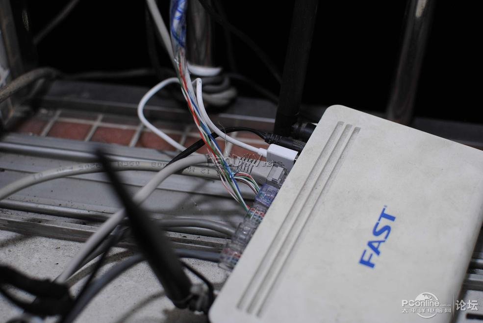 点击查看原图 NETGEAR PR2000蜡防水处理的室外使用改造