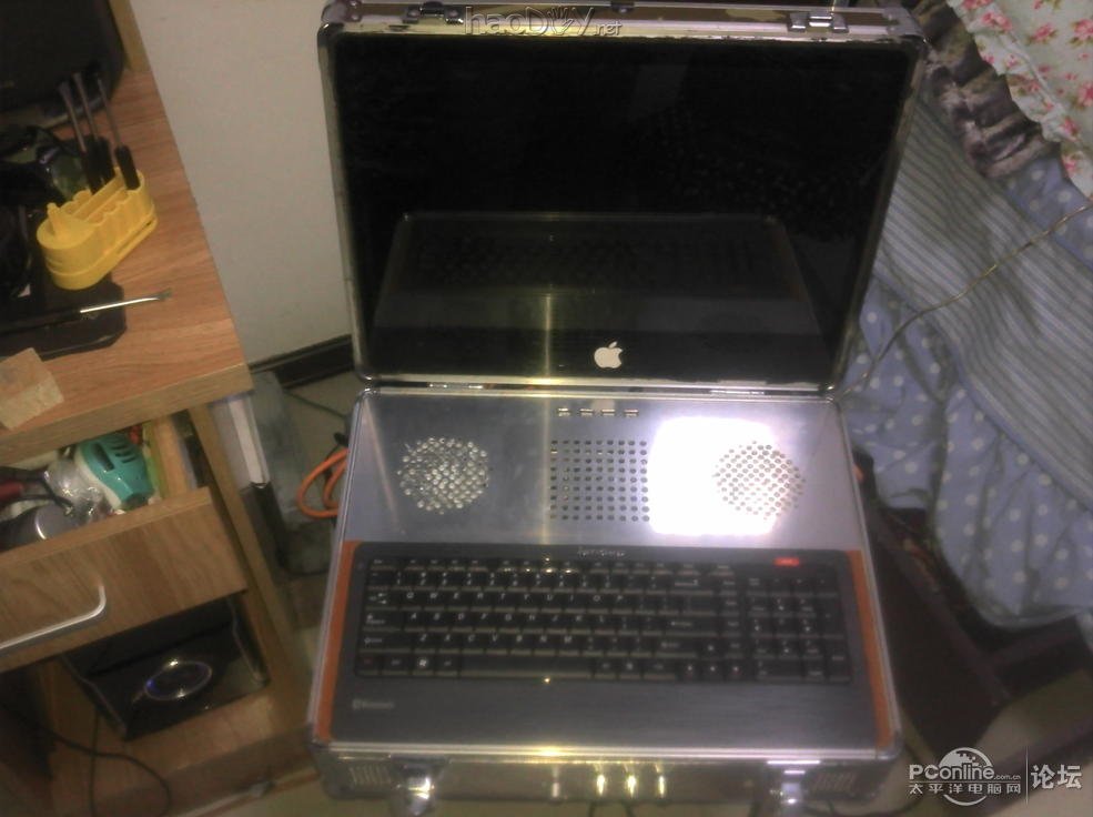 点击查看原图 自制的手提电脑升级 第二部