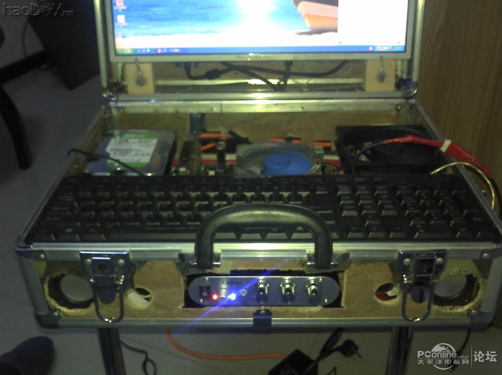 点击查看原图 自制的手提电脑升级 第二部