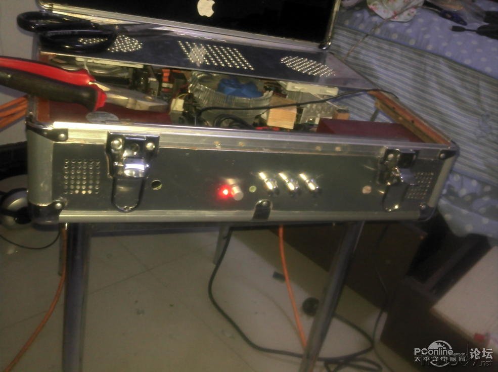 点击查看原图 自制的手提电脑升级 第二部