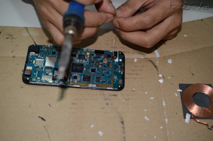 点击查看原图 小米2手机成功改造无线充电