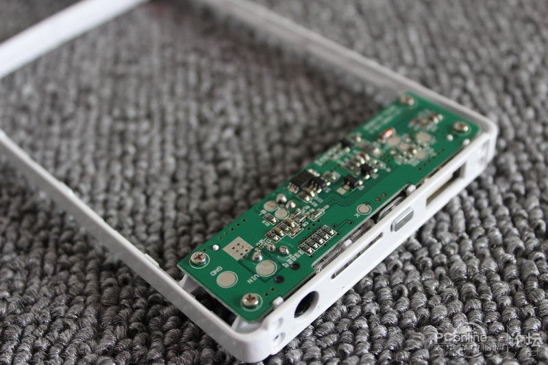 点击查看原图 折腾无止尽,DIY手机移动电源无线点金石充电