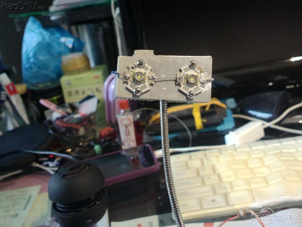 点击查看原图 1w大功率发光 led小灯台灯也卖萌 2_2