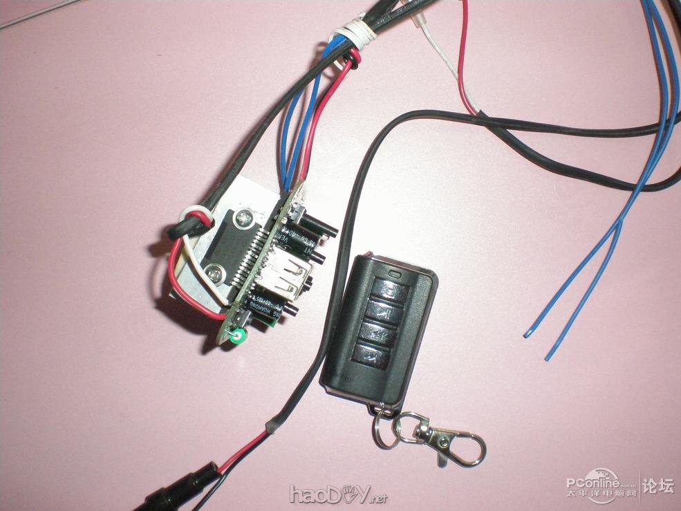 点击查看原图 非常漂亮"红罐蓝罐"茶叶罐小音箱,功能:带遥控MP3+SD读卡+读U