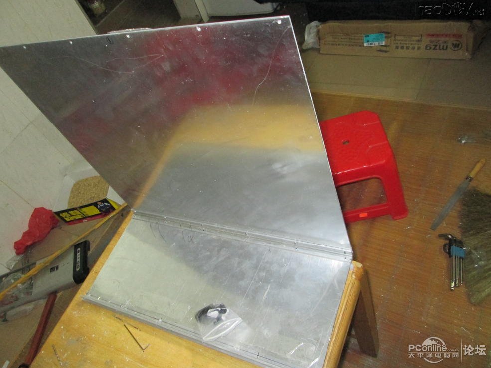 点击查看原图 手工DIY的全铝机箱