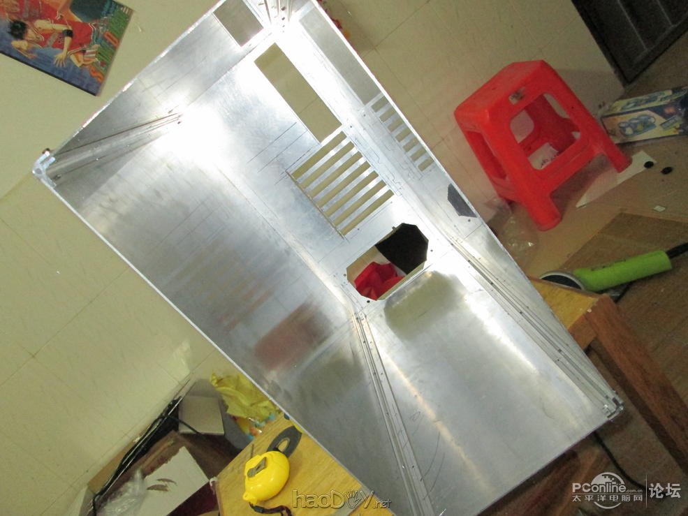 点击查看原图 手工DIY的全铝机箱