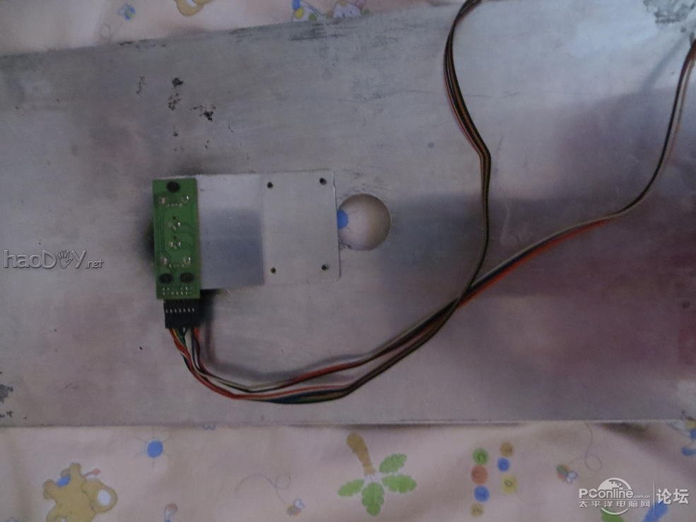 点击查看原图 手工DIY的全铝机箱