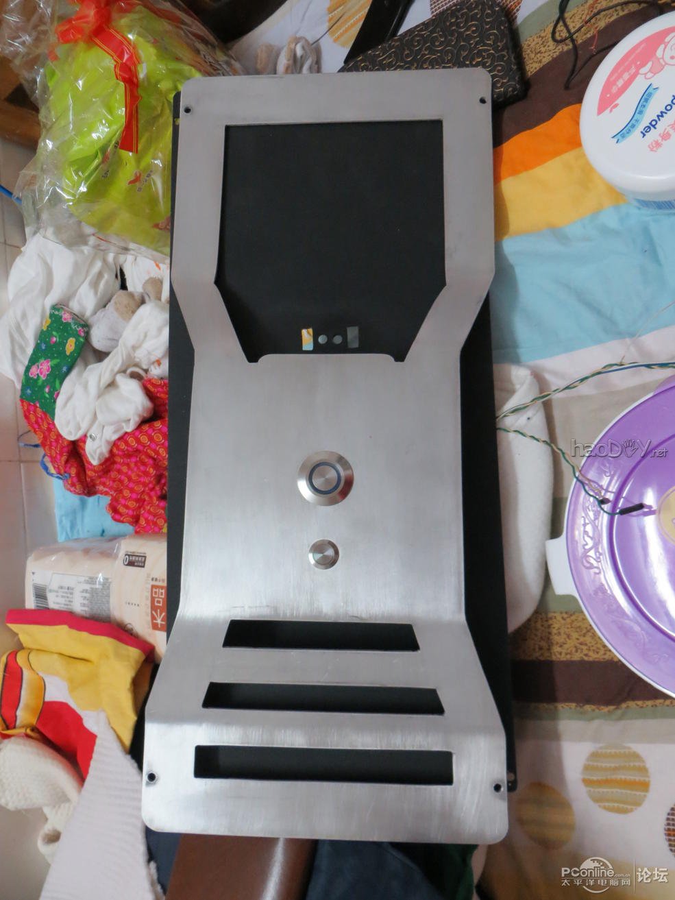 点击查看原图 手工DIY的全铝机箱