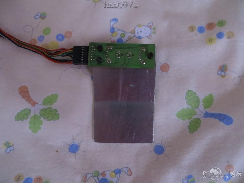 点击查看原图 手工DIY的全铝机箱