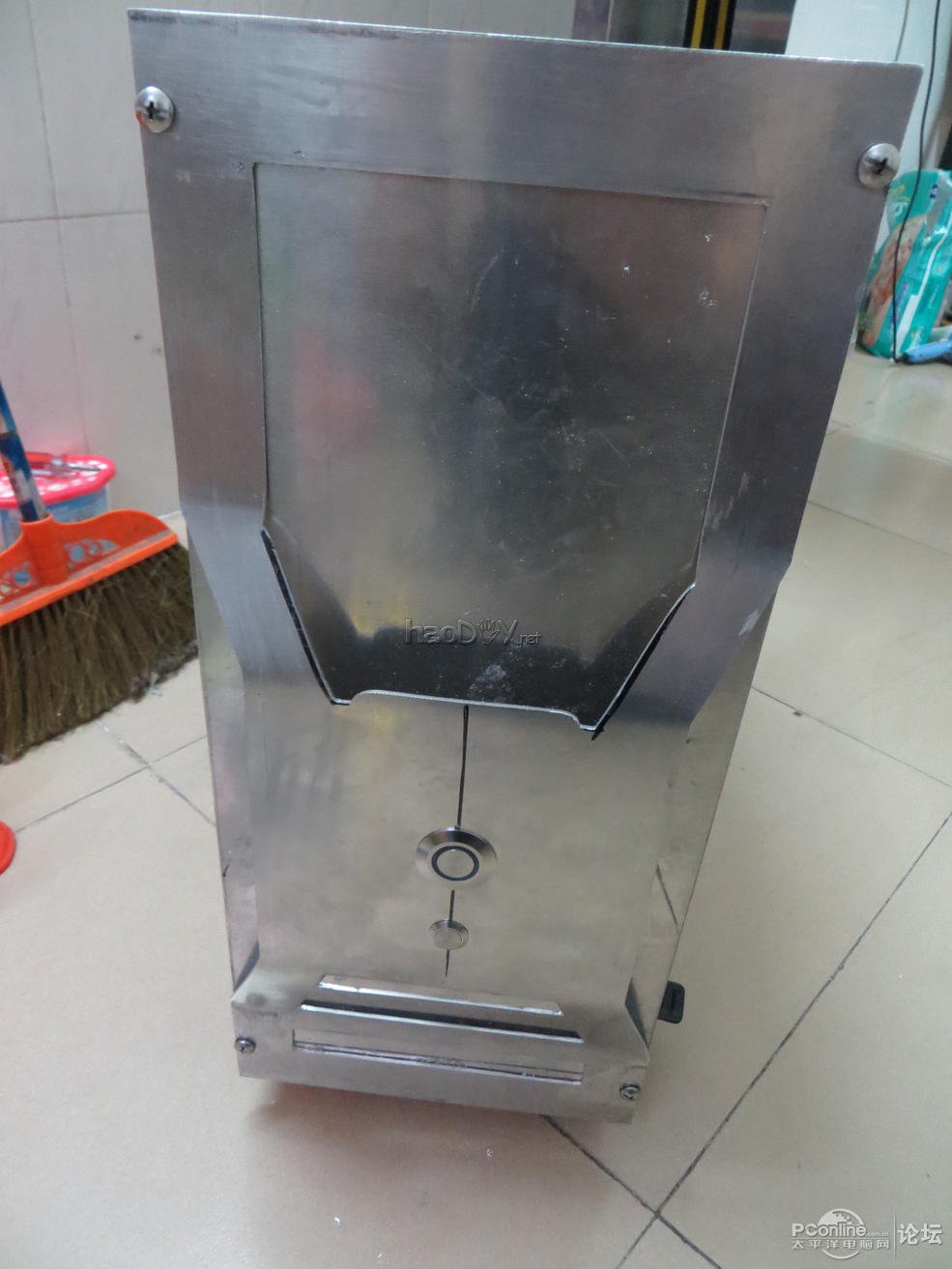 点击查看原图 手工DIY的全铝机箱