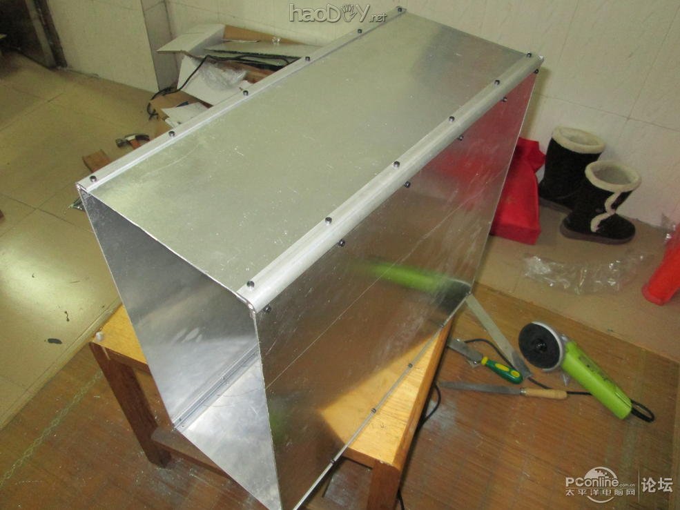 点击查看原图 手工DIY的全铝机箱