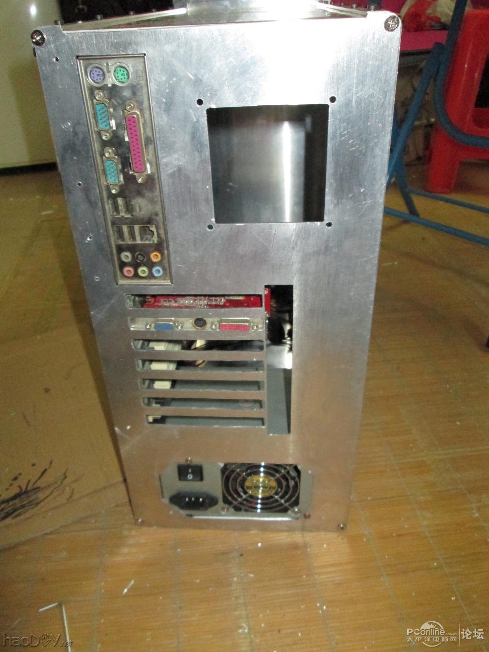 点击查看原图 手工DIY的全铝机箱