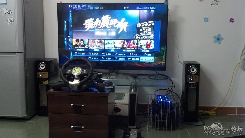 点击查看原图 全手工仿制+改造纯铝散热片+航空插头电脑机箱