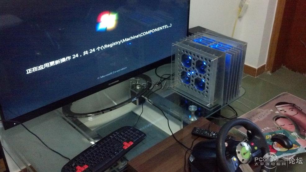 点击查看原图 全手工仿制+改造纯铝散热片+航空插头电脑机箱