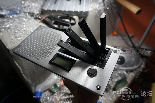 点击查看原图 你也可以拥有:终极电脑小机箱的制作过程