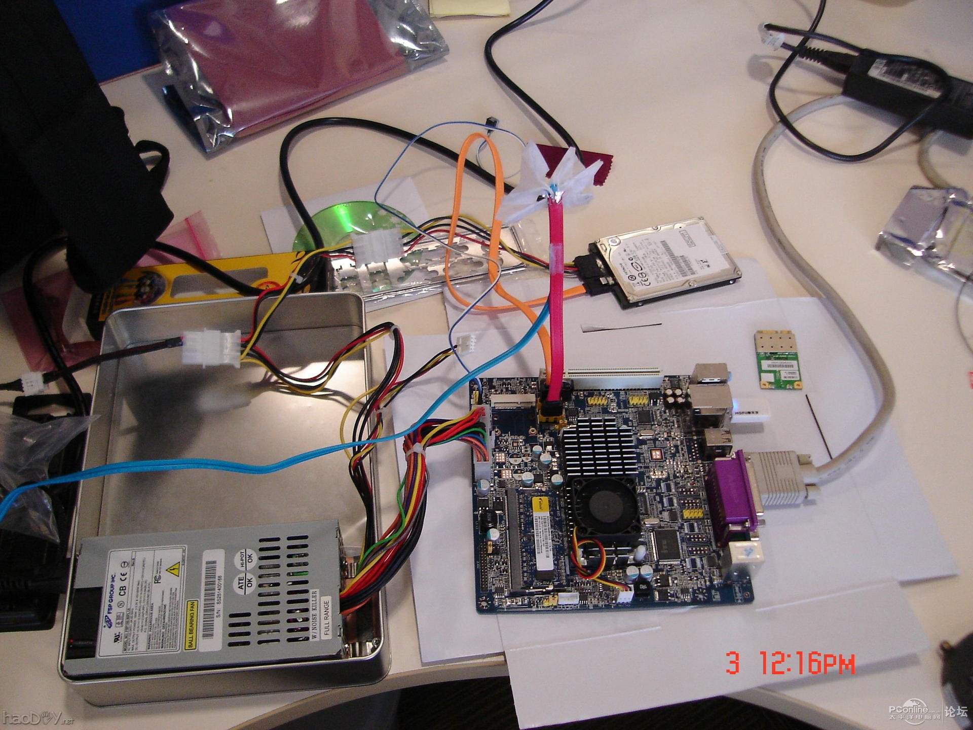 点击查看原图 月饼盒的机器电脑主机