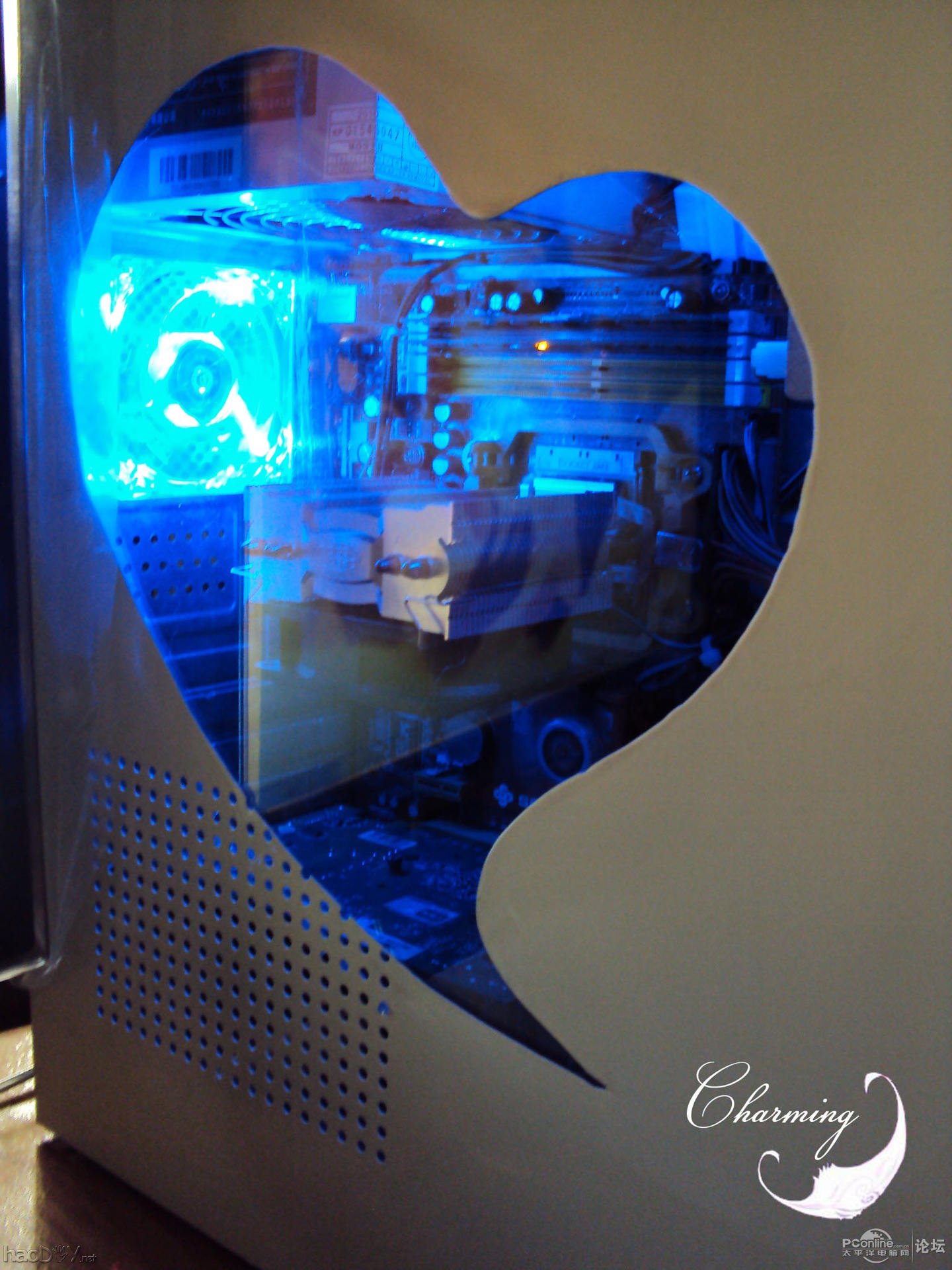 µã»÷²é¿´Ôͼ ÉúÈÕ¤Î×÷£º¡°¶¬¼¾Áµ¸è¡±¡£°×É«¿Ø¡¢Î¨ÃÀ¿ØµçÄÔÖ÷»úÏä